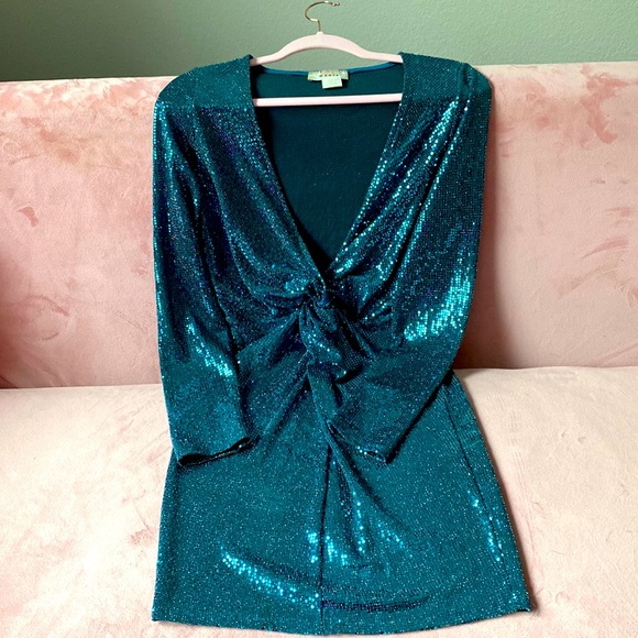 Sequins dress - Picture 1 of 1